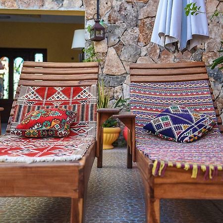 Casa Tunich Naj Panzió Valladolid  Kültér fotó