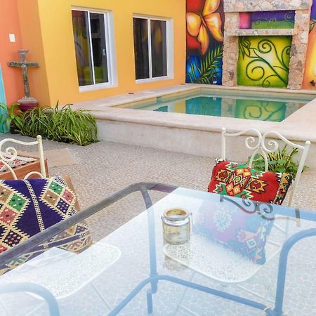 Casa Tunich Naj Panzió Valladolid  Kültér fotó